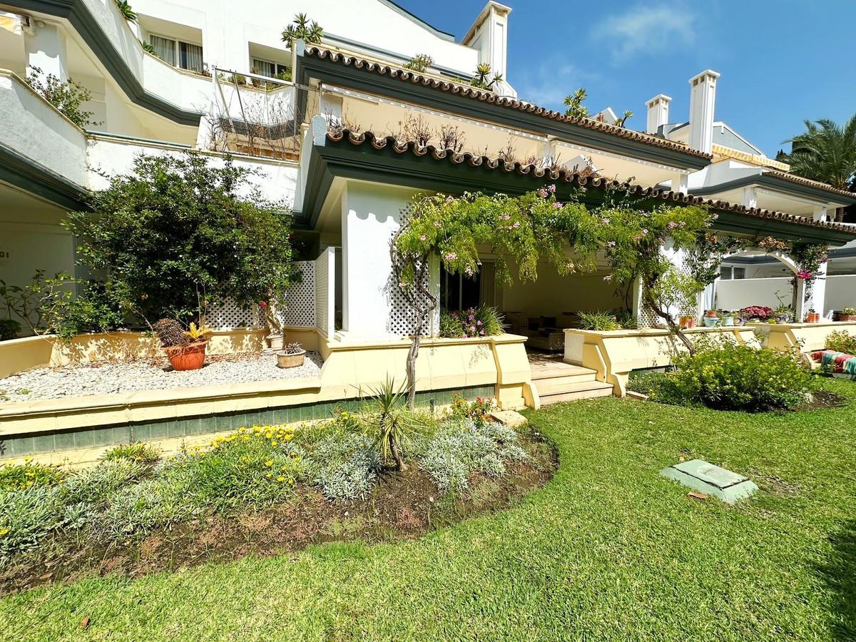 Apartment Ground Floor in Estepona