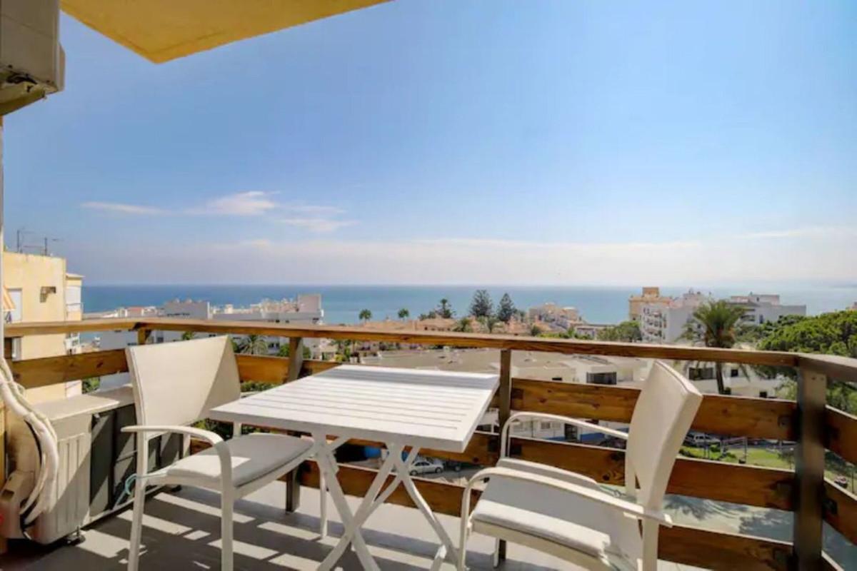 Apartment Middle Floor in Estepona