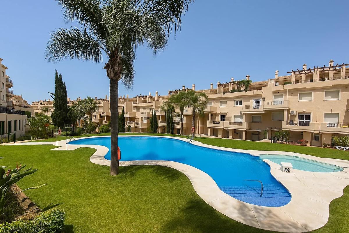Apartment Ground Floor in La Duquesa