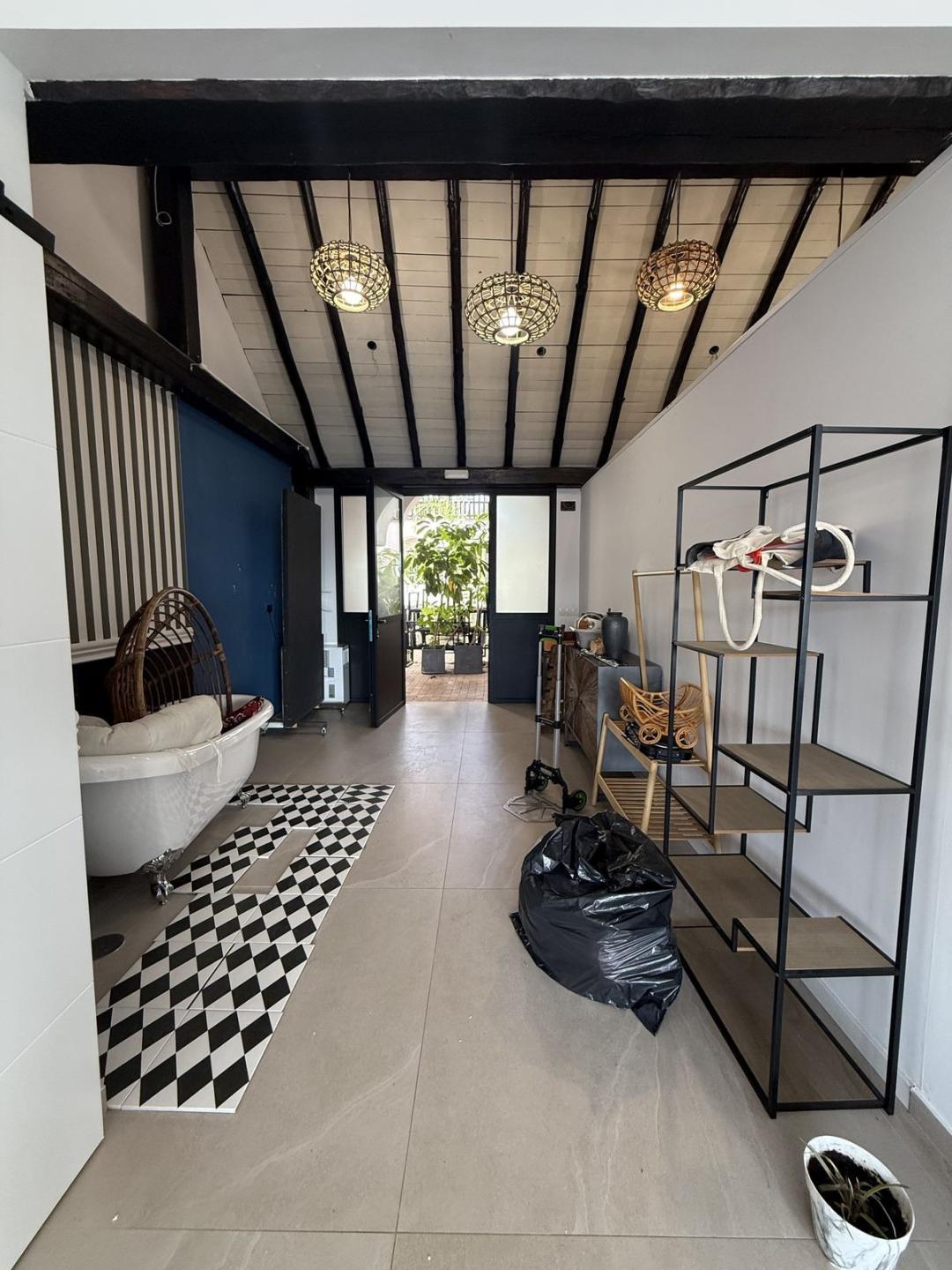 Commercial Commercial Premises in Calahonda