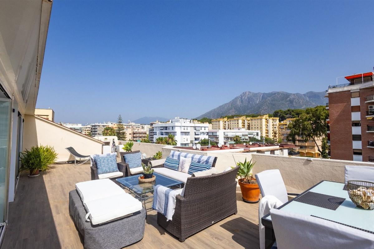 Apartment Penthouse in Marbella