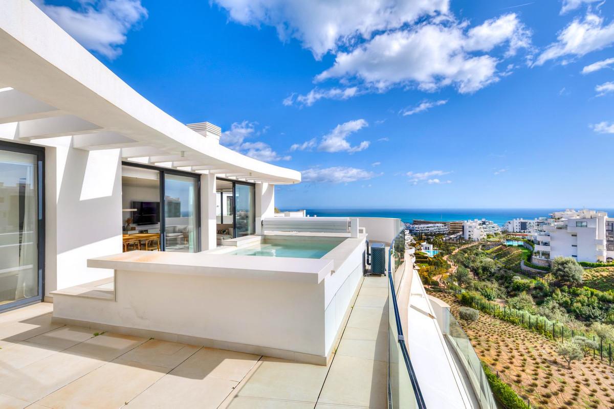 Apartment Penthouse in Fuengirola