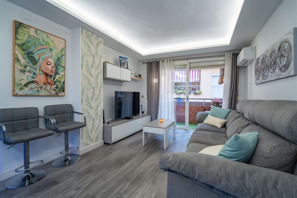 Apartment Middle Floor in Las Lagunas