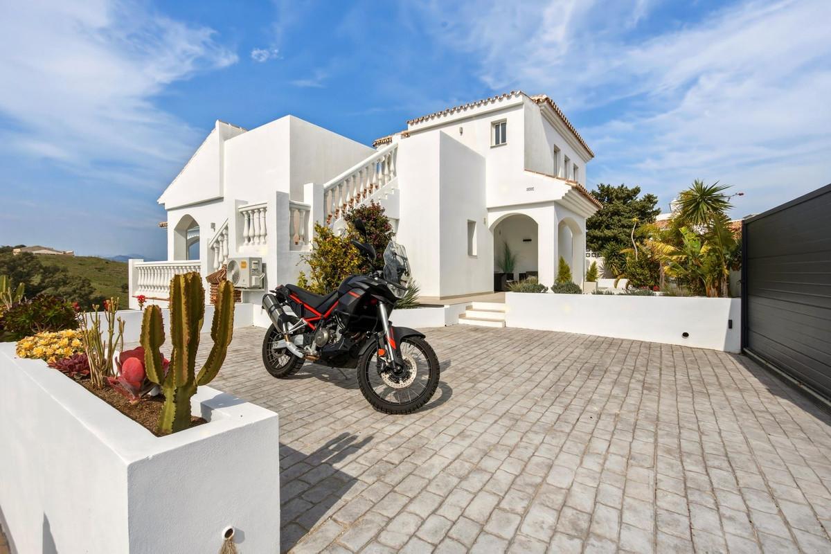 Villa Detached in Mijas