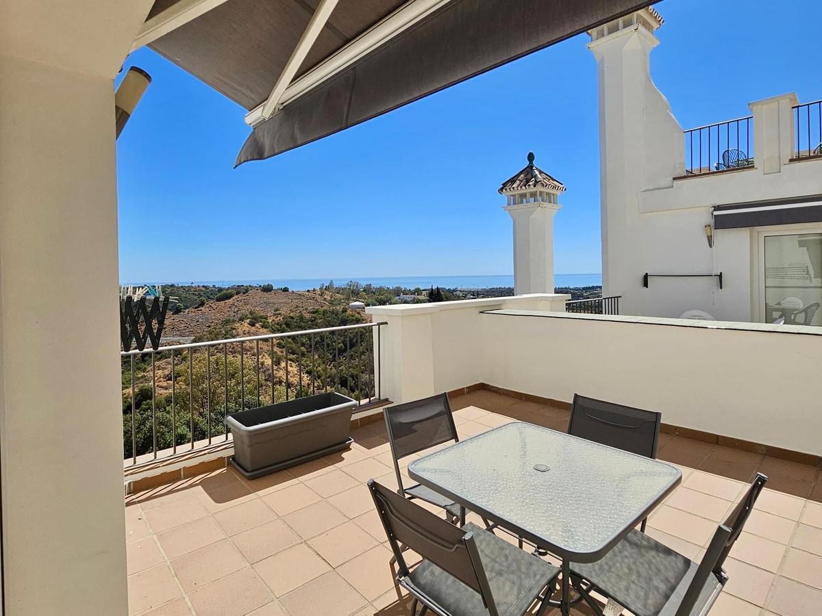 Apartment Middle Floor in Estepona