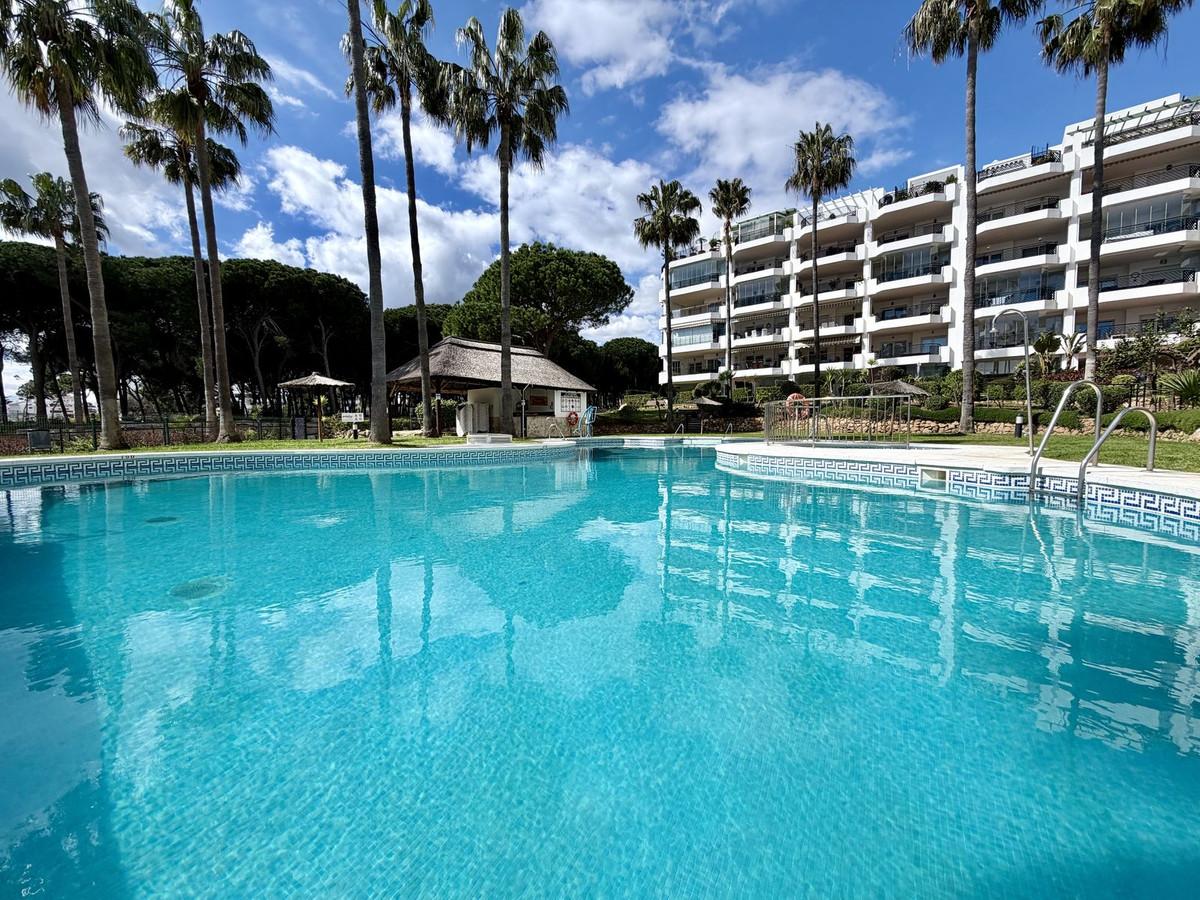 Apartment Ground Floor in Calahonda