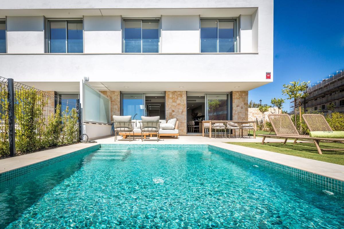 Townhouse Terraced in Estepona