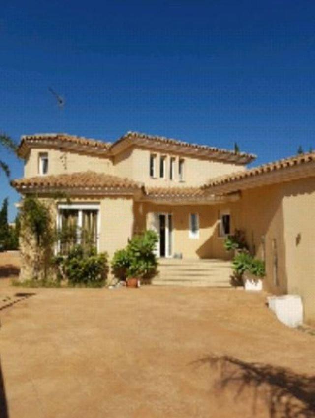 Villa Detached in El Pinillo