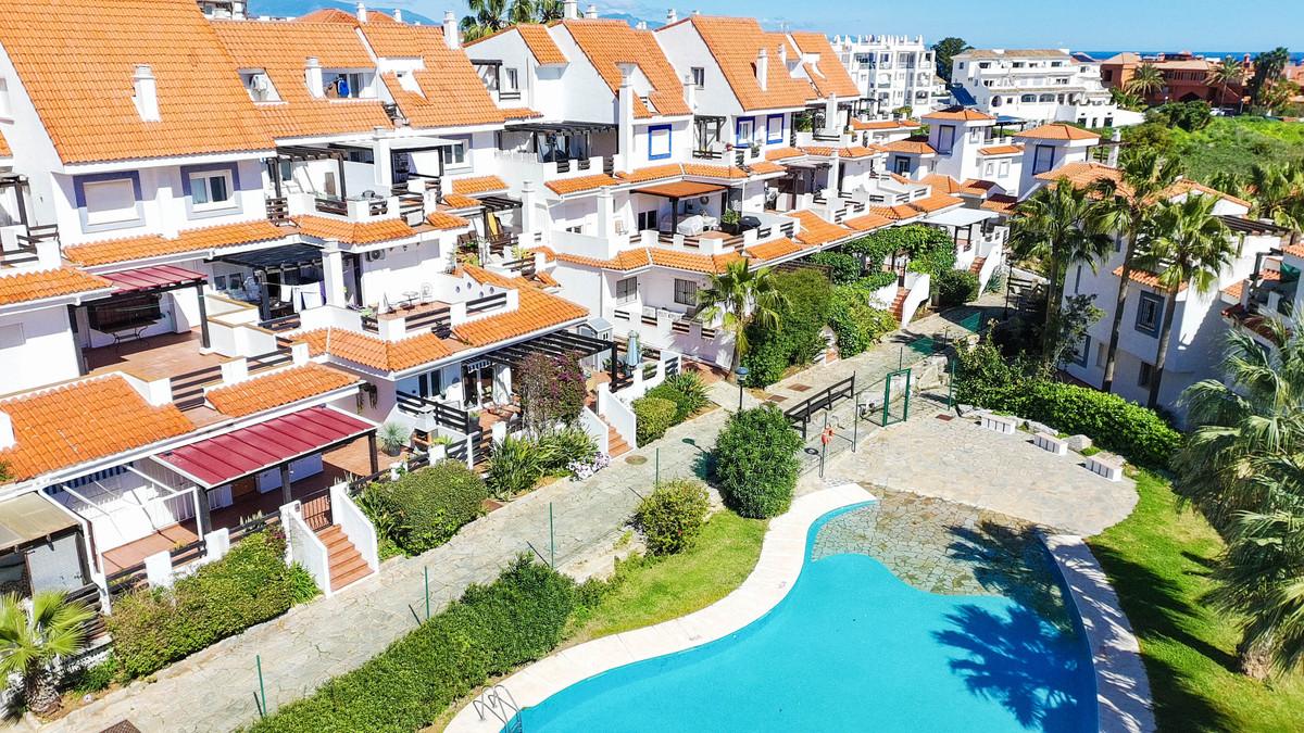 Apartment Ground Floor in La Duquesa