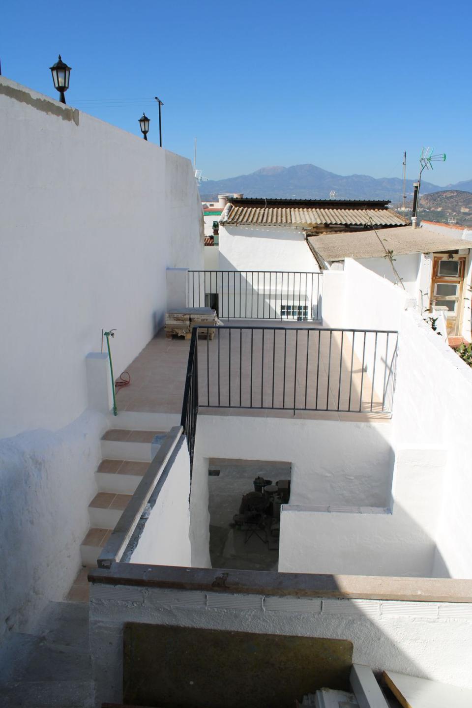 Townhouse Terraced in Alhaur&iacute;n el Grande