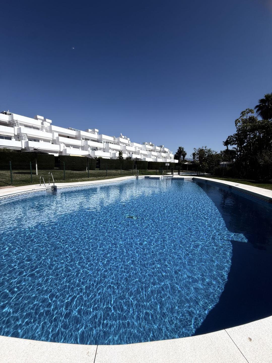 Apartment Ground Floor in El Paraiso