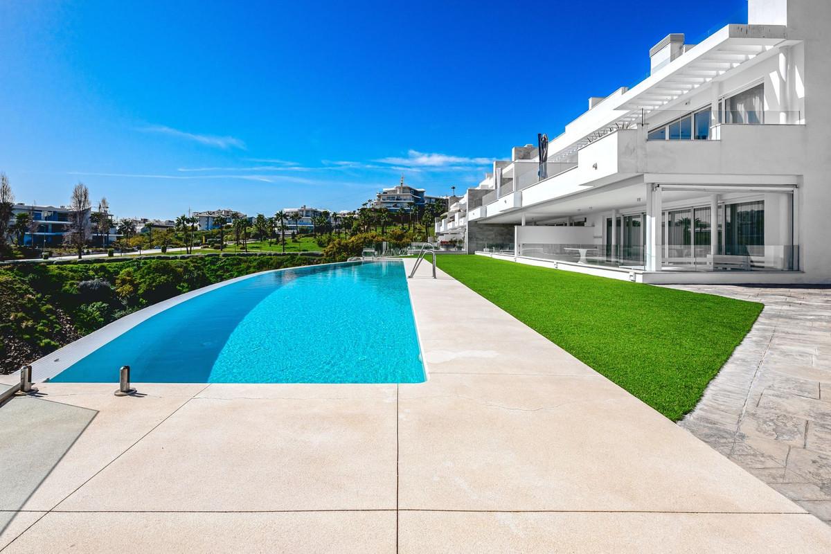 Apartment Middle Floor in Benalmadena Costa