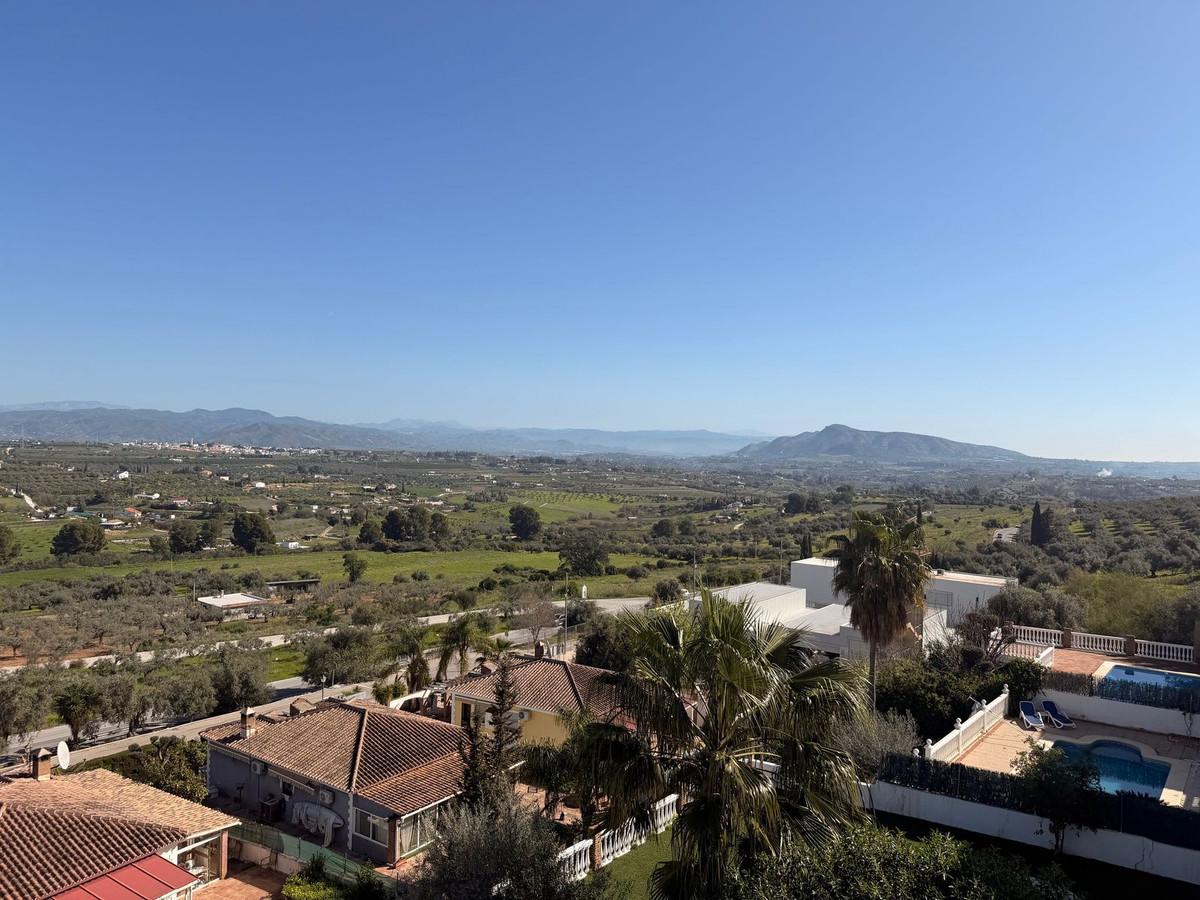 Villa Detached in Co&iacute;n