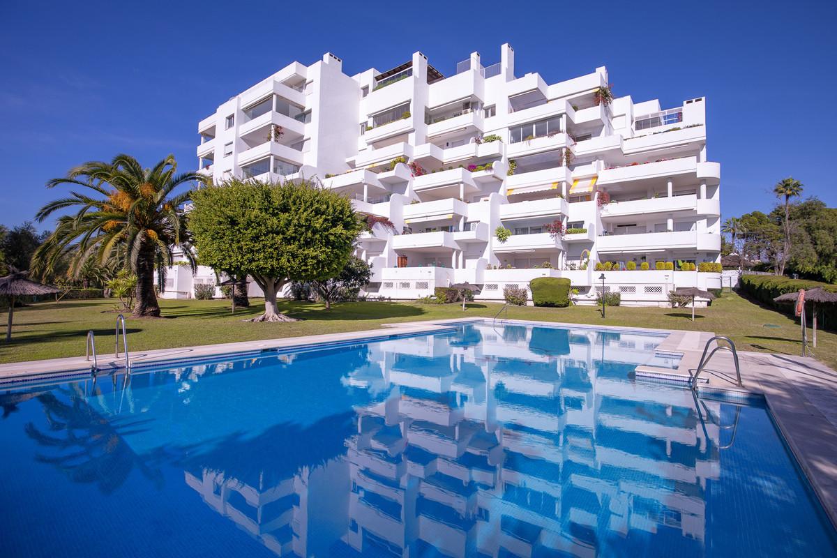 Apartment Ground Floor in Guadalmina Alta