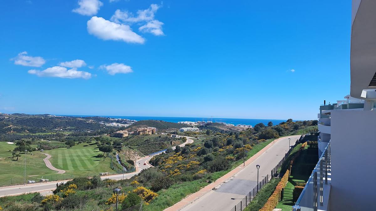 Apartment Middle Floor in Calanova Golf