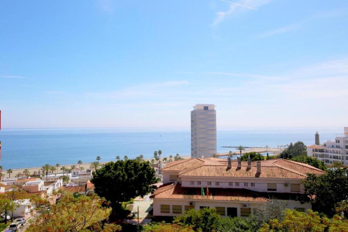 Apartment Middle Floor in Estepona