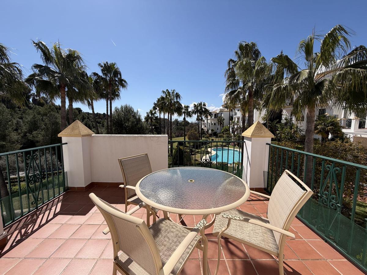 Apartment Penthouse in Alhaurin Golf