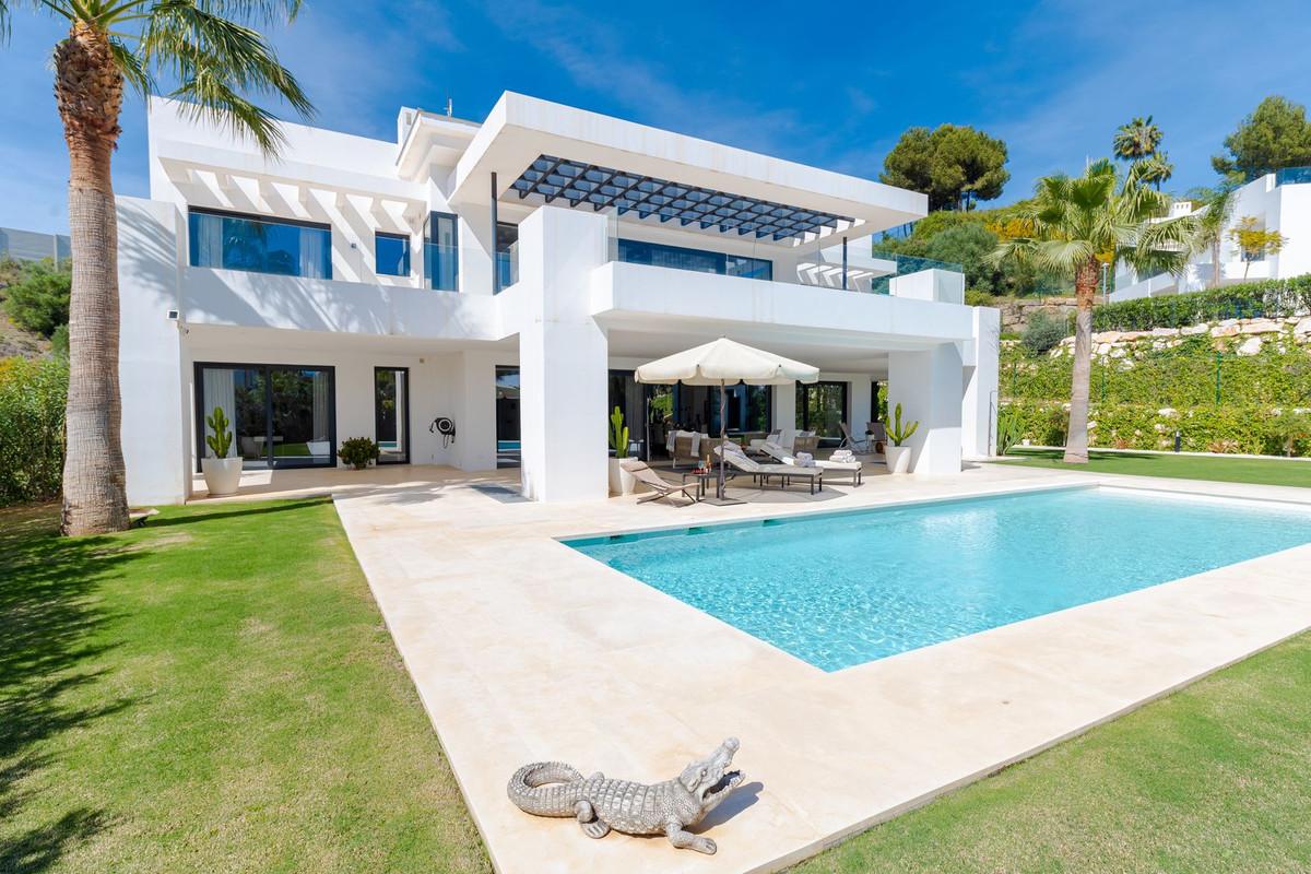 Villa Detached in Nueva Andaluc&iacute;a