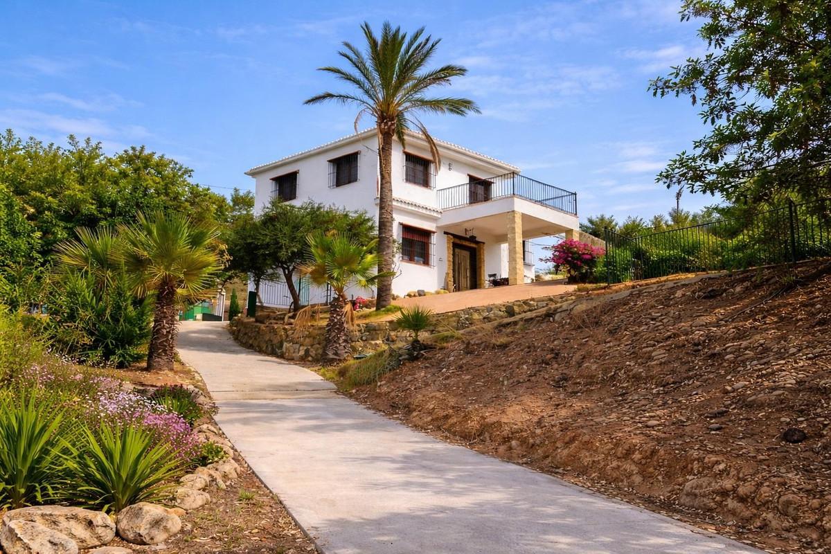 Villa Finca in C&aacute;rtama