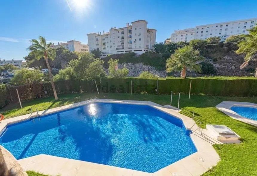 Apartment Penthouse in Arroyo de la Miel