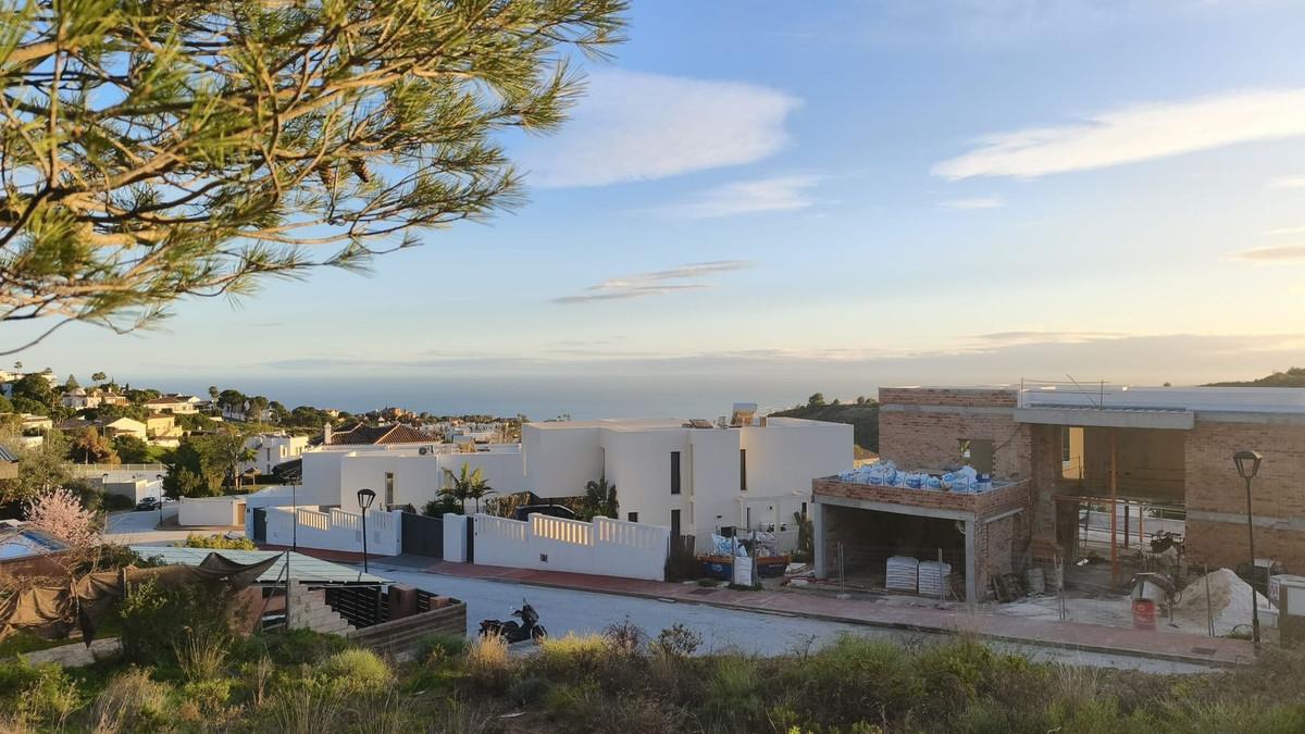 Plot Residential in Mijas