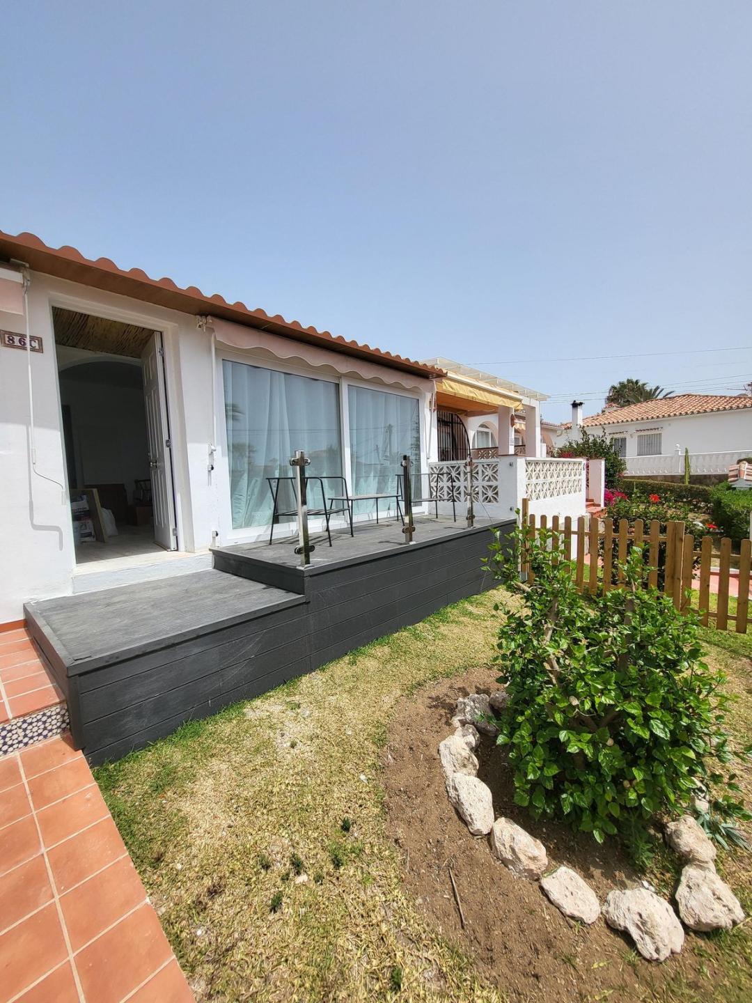 Villa Semi Detached in El Faro