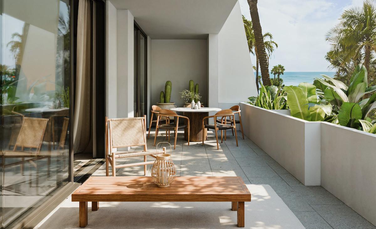 Apartment Middle Floor in Puerto Ban&uacute;s