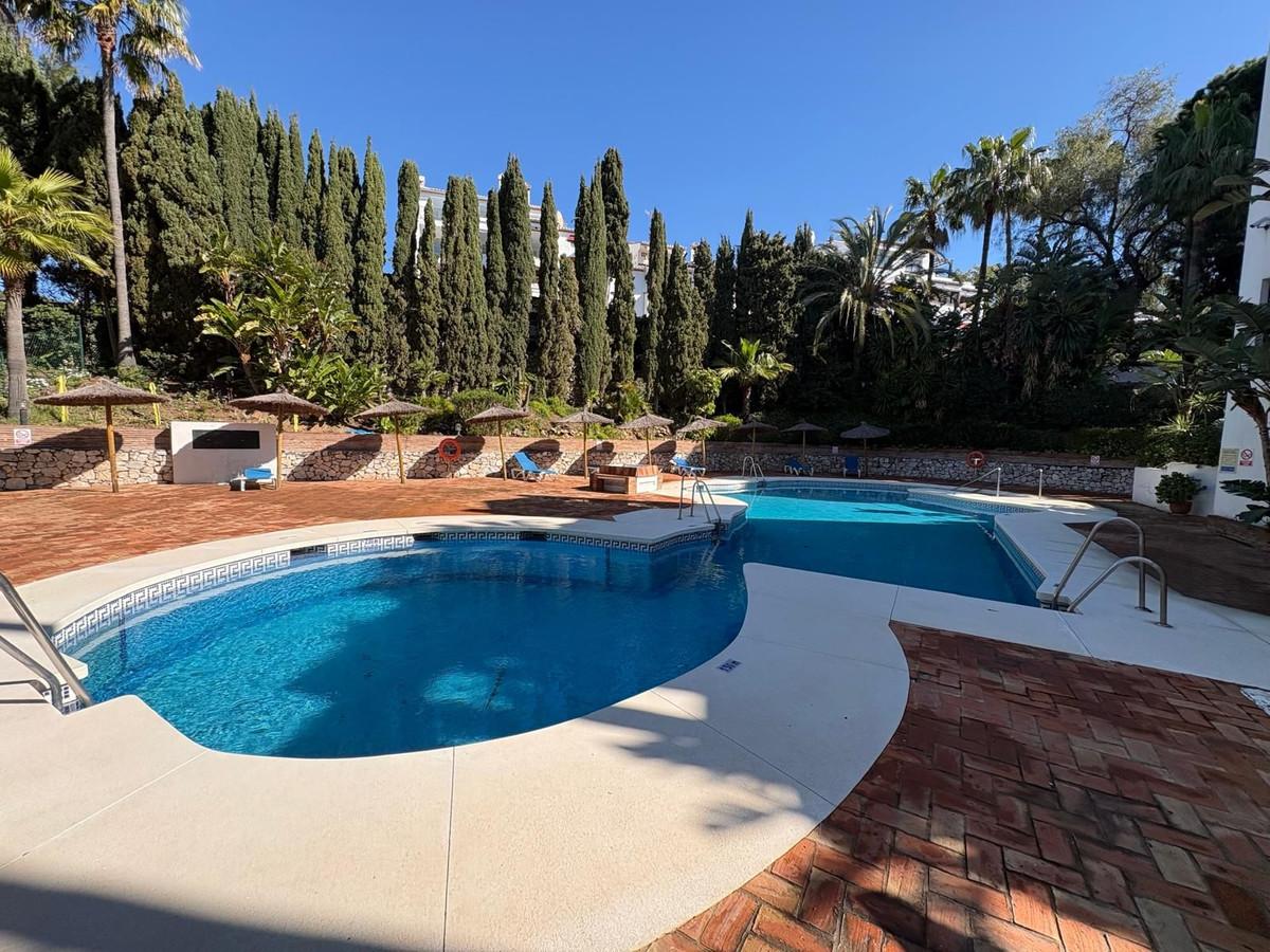 Apartment Middle Floor in Reserva de Marbella