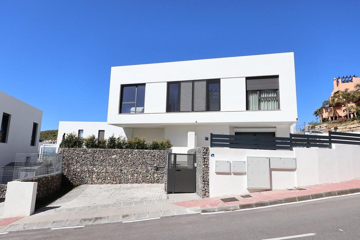 Villa Semi Detached in Riviera del Sol