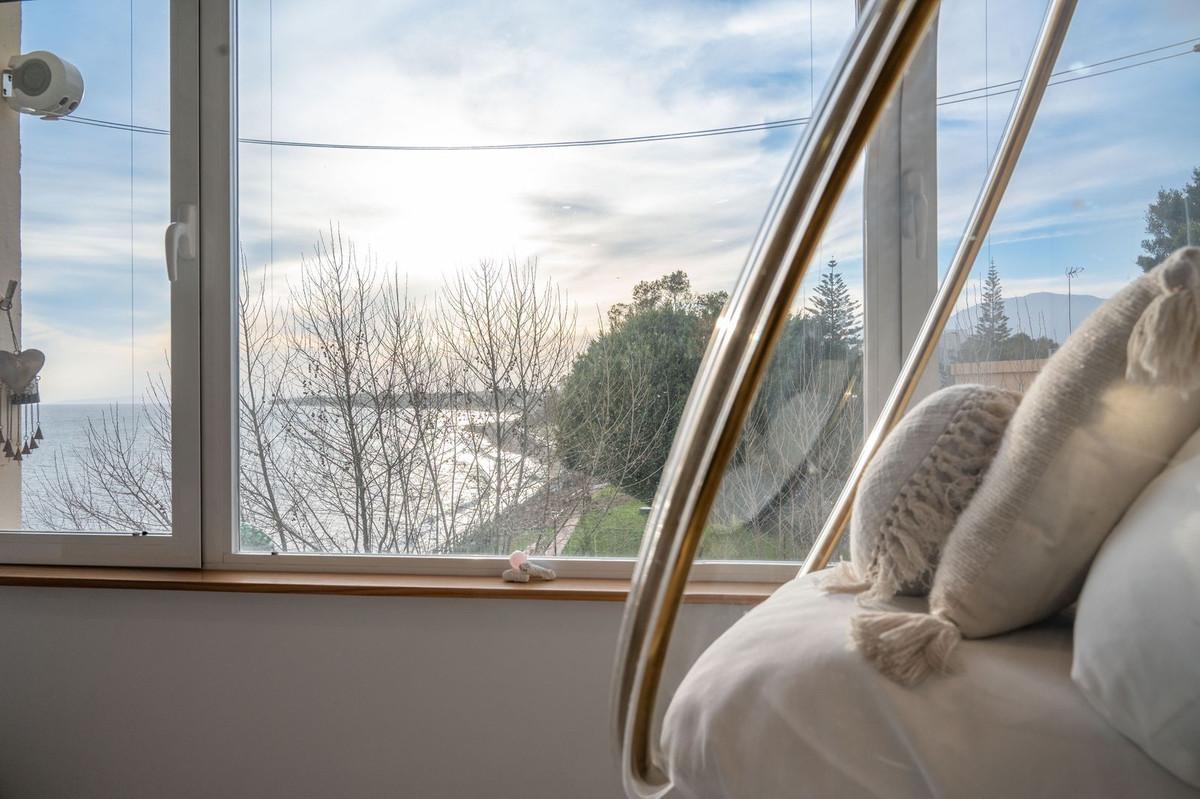 Studio Penthouse in Estepona