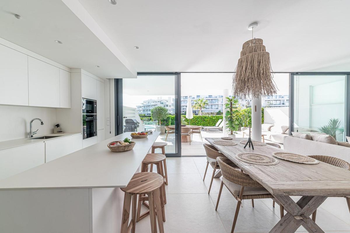 Apartment Ground Floor in Higueron