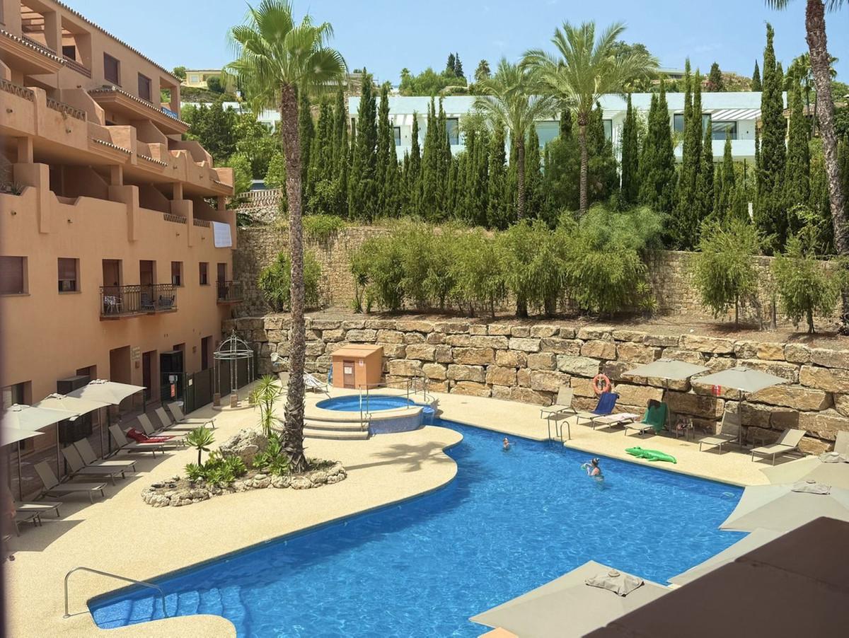 Apartment Middle Floor in Benahav&iacute;s