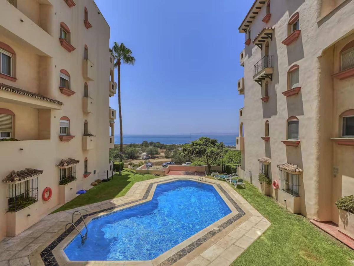 Apartment Ground Floor in Estepona