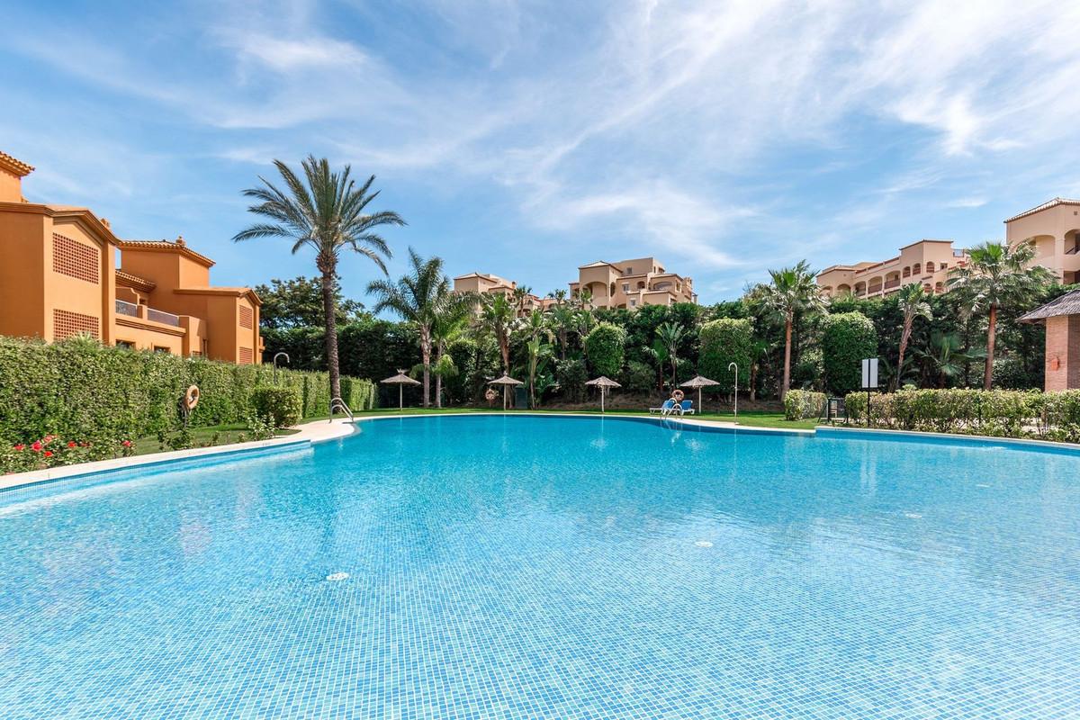 Apartment Ground Floor in Estepona