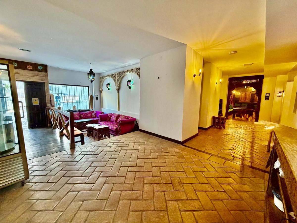 Commercial in Arroyo de la Miel