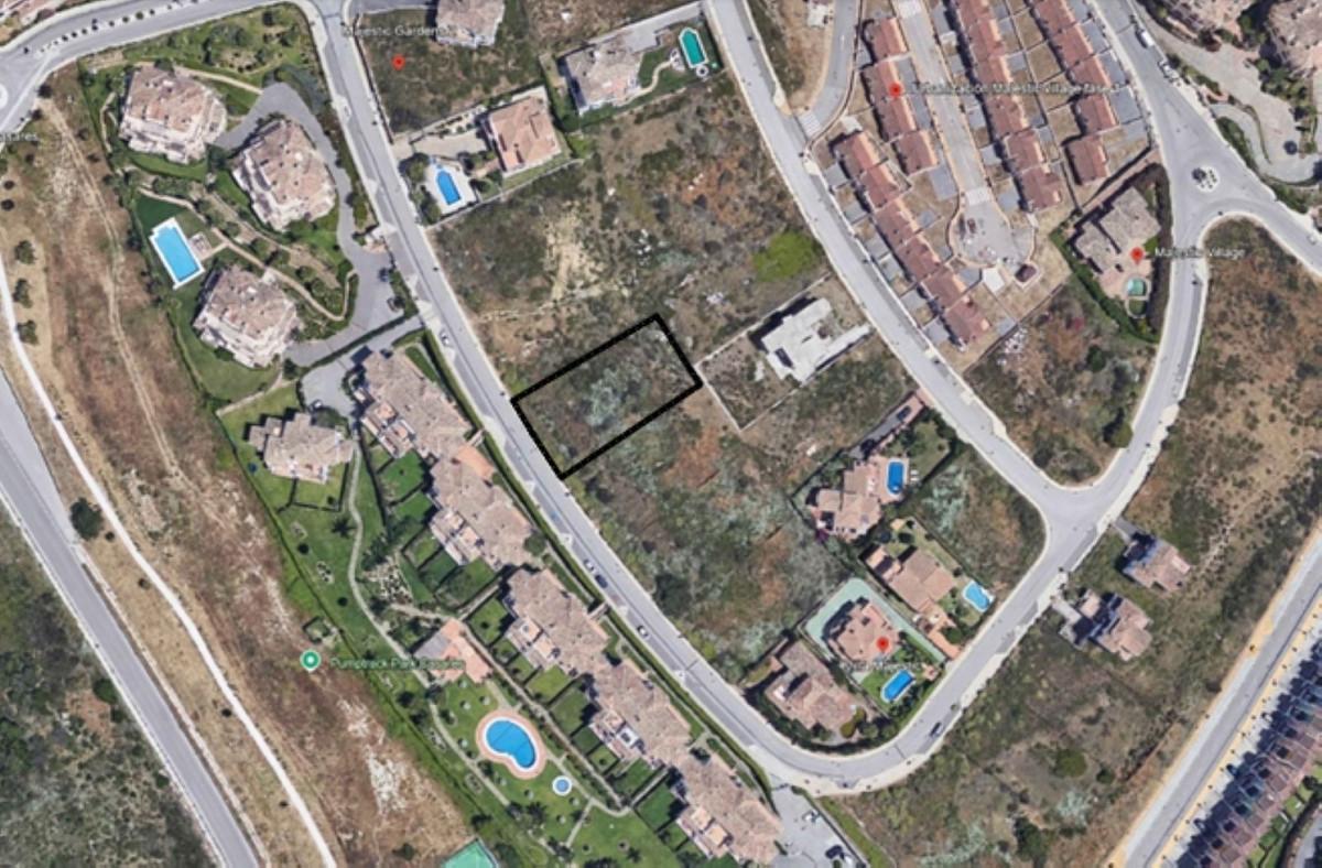 Plot Residential in Casares Playa