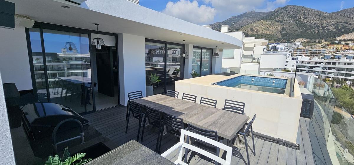 Apartment Penthouse in Higueron