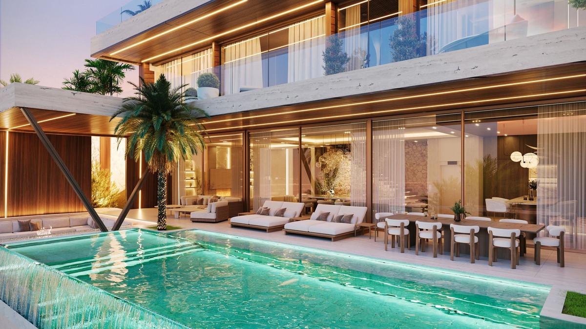 Villa Detached in Altos de los Monteros