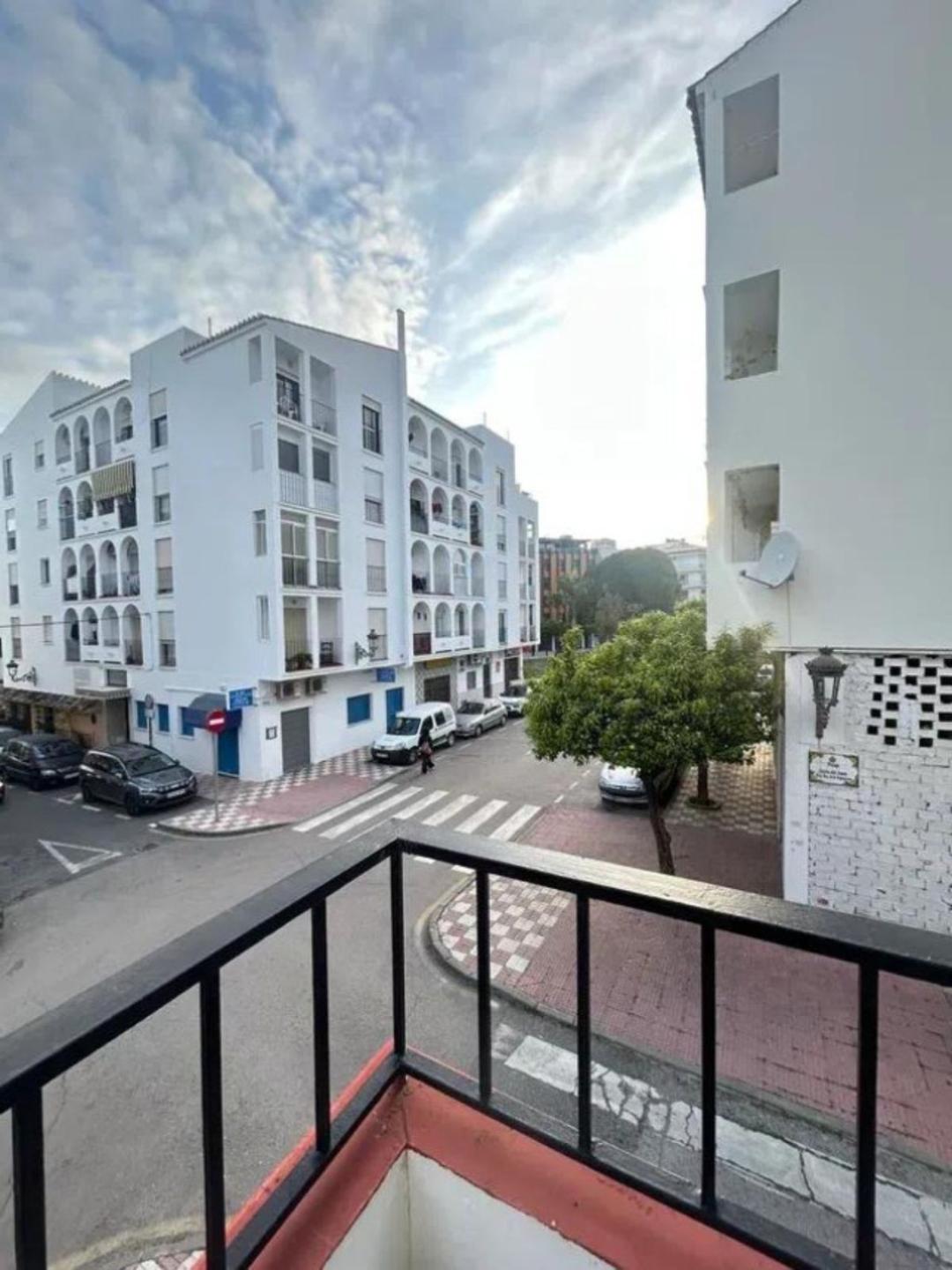 Apartment Middle Floor in Estepona