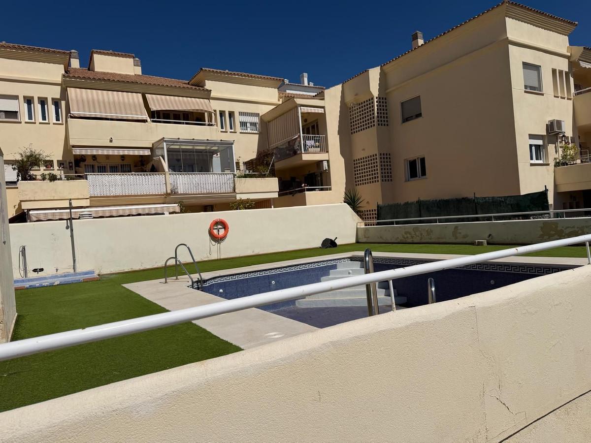 Apartment Middle Floor in Torreblanca