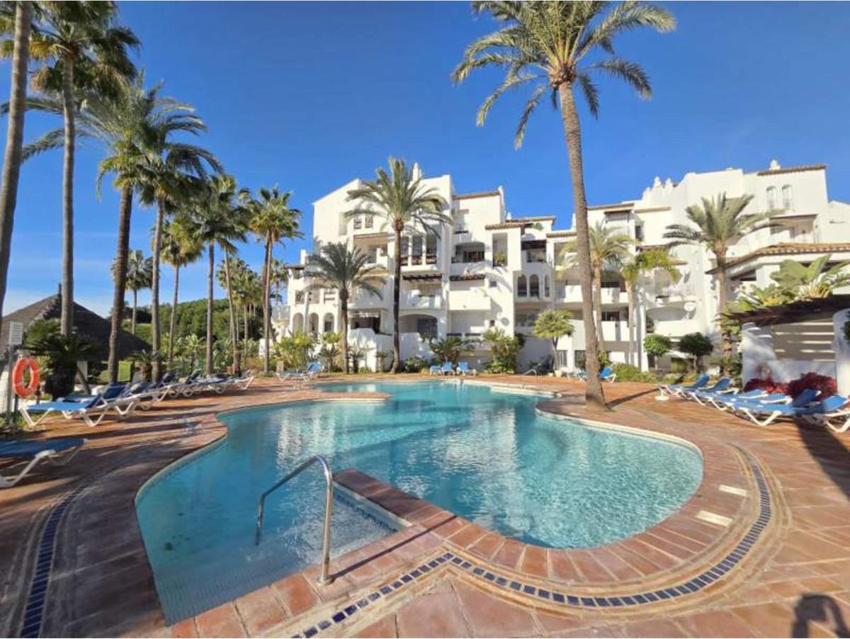 Apartment Ground Floor in La Duquesa