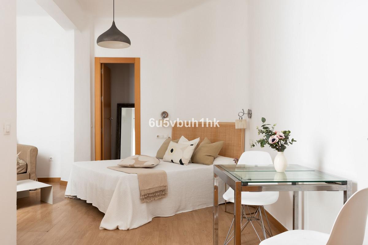 Studio Ground Floor in M&aacute;laga