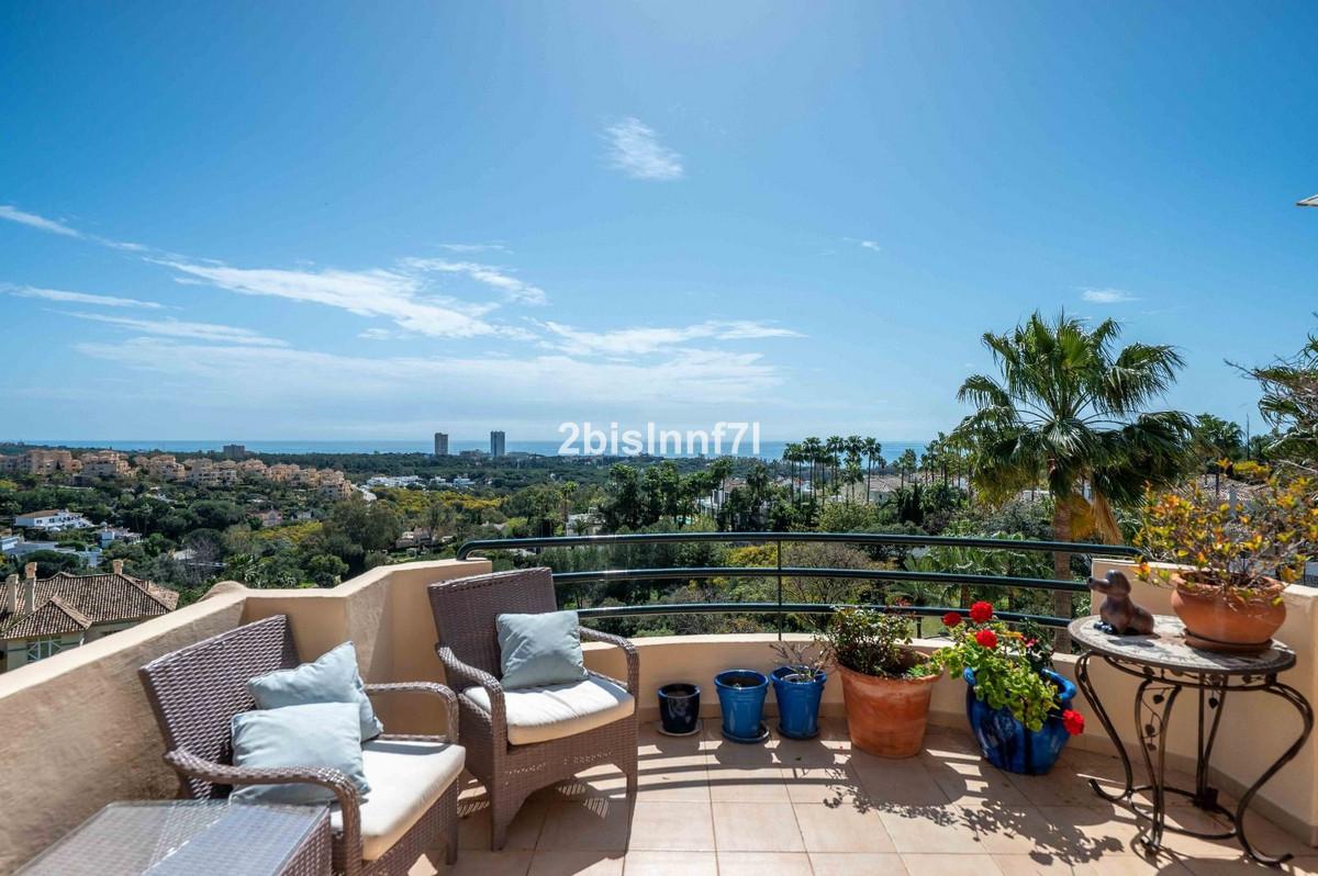 Apartment Penthouse Duplex in Elviria