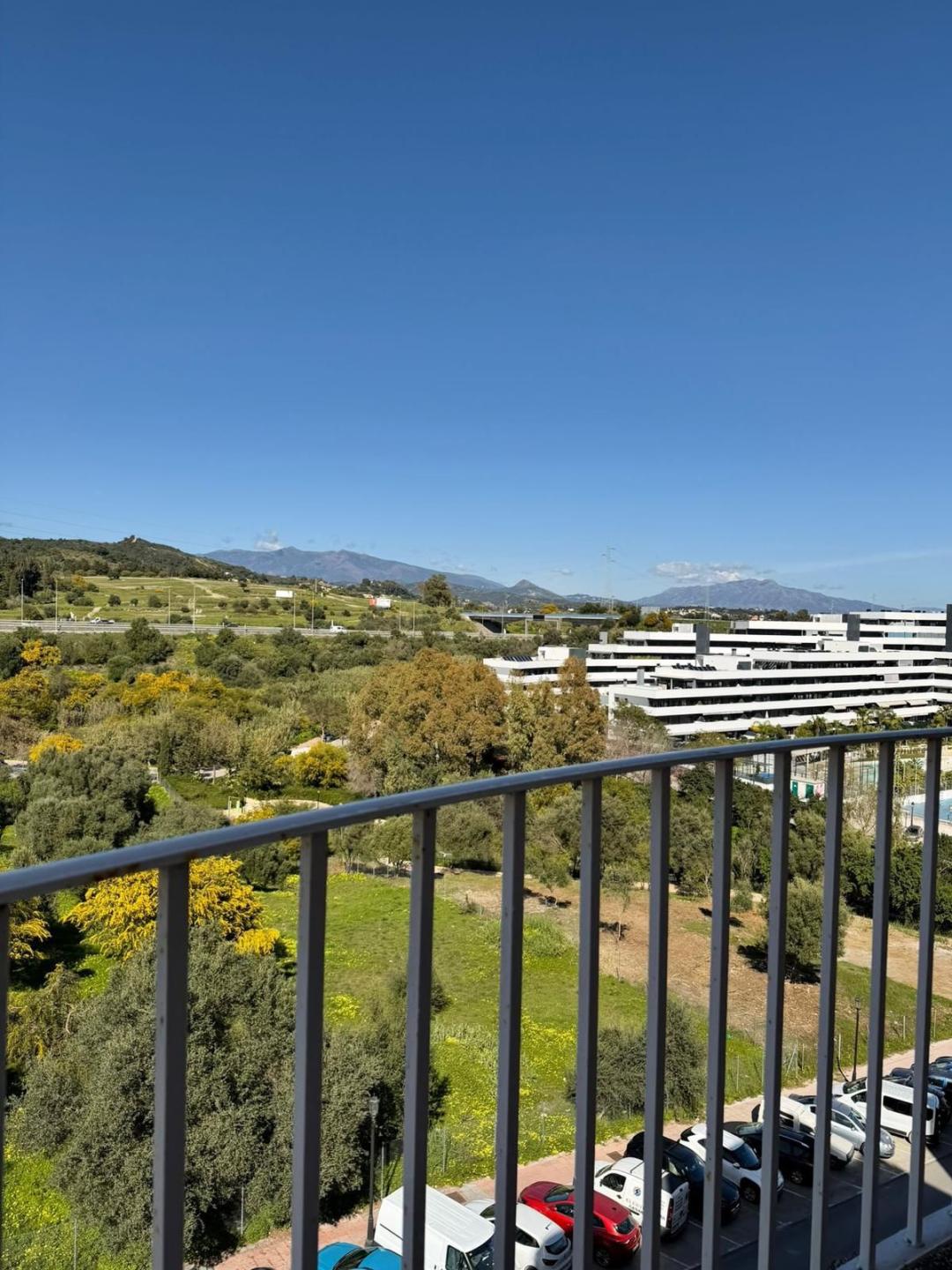 Apartment Penthouse in Estepona