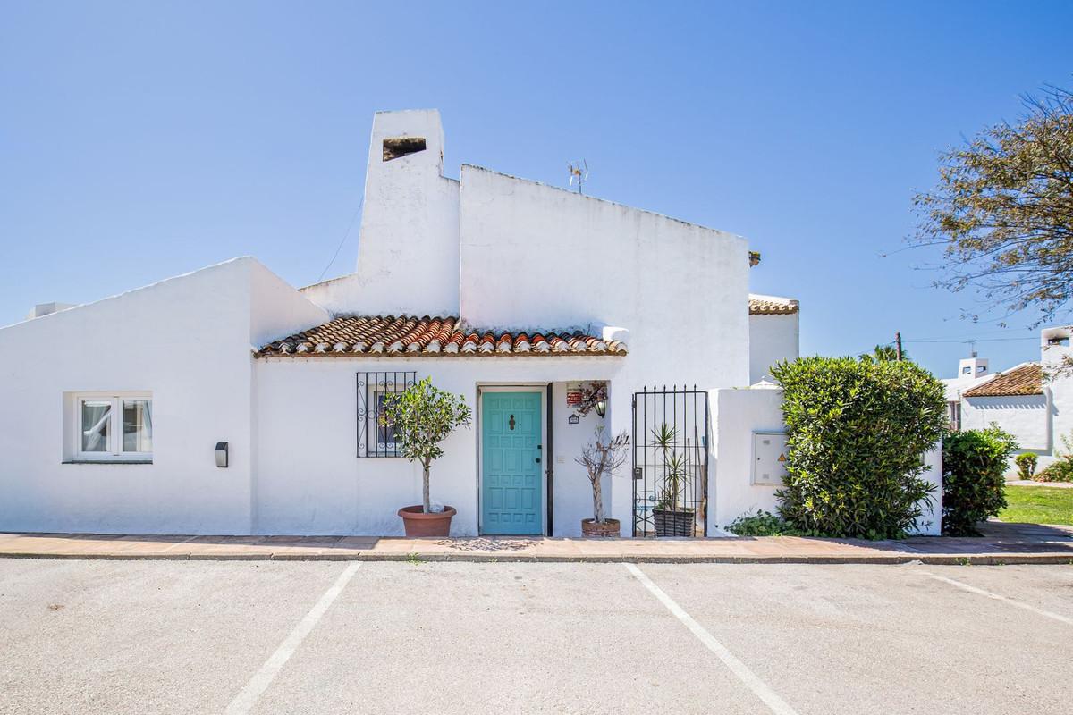 Villa Semi Detached in Casares Playa