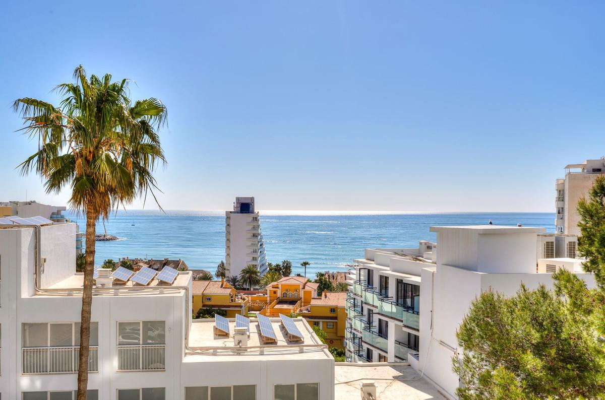 Apartment Middle Floor in Benalmadena Costa