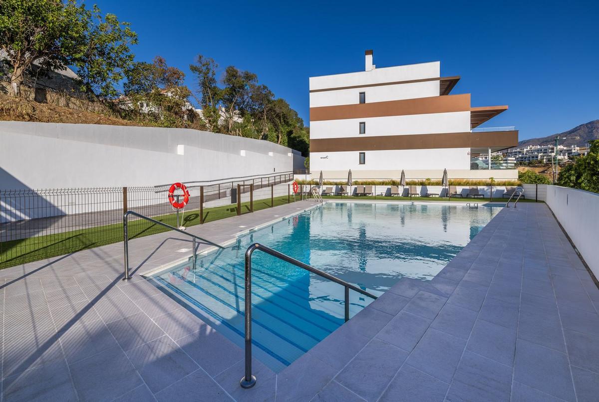 Apartment Middle Floor in Estepona