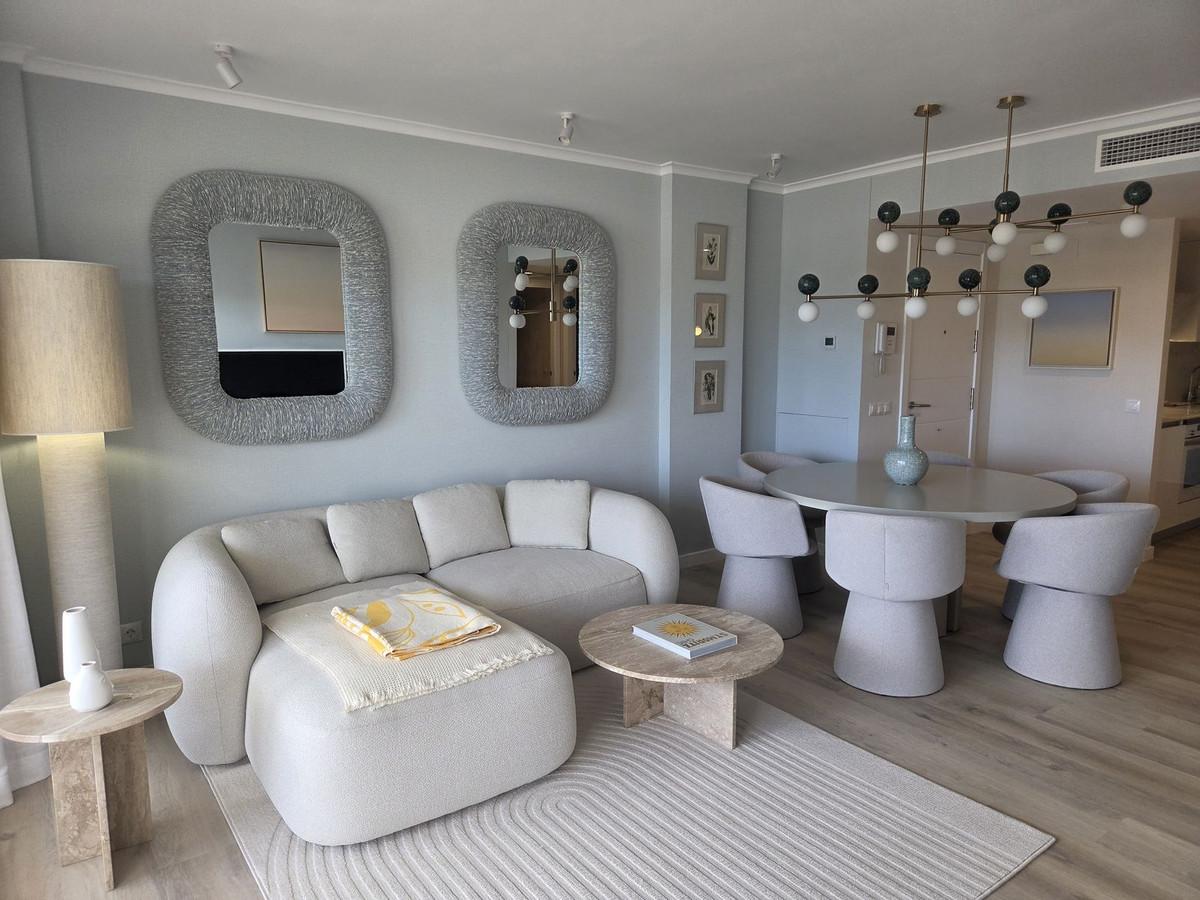 Apartment Middle Floor in La Campana