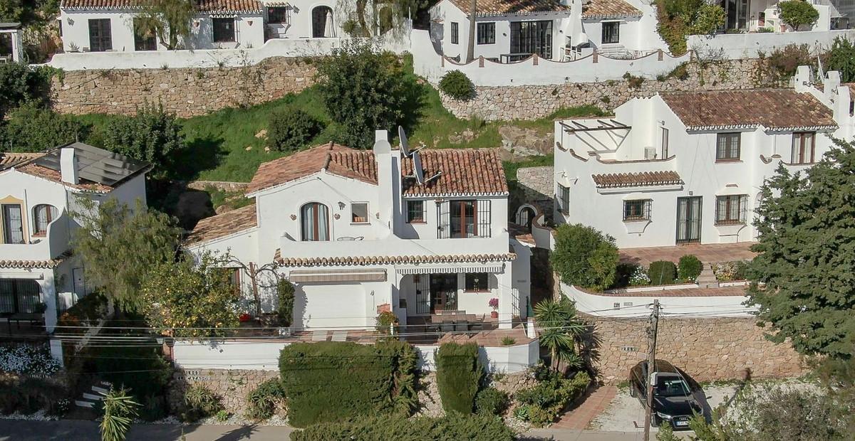 Villa Semi Detached in Mijas