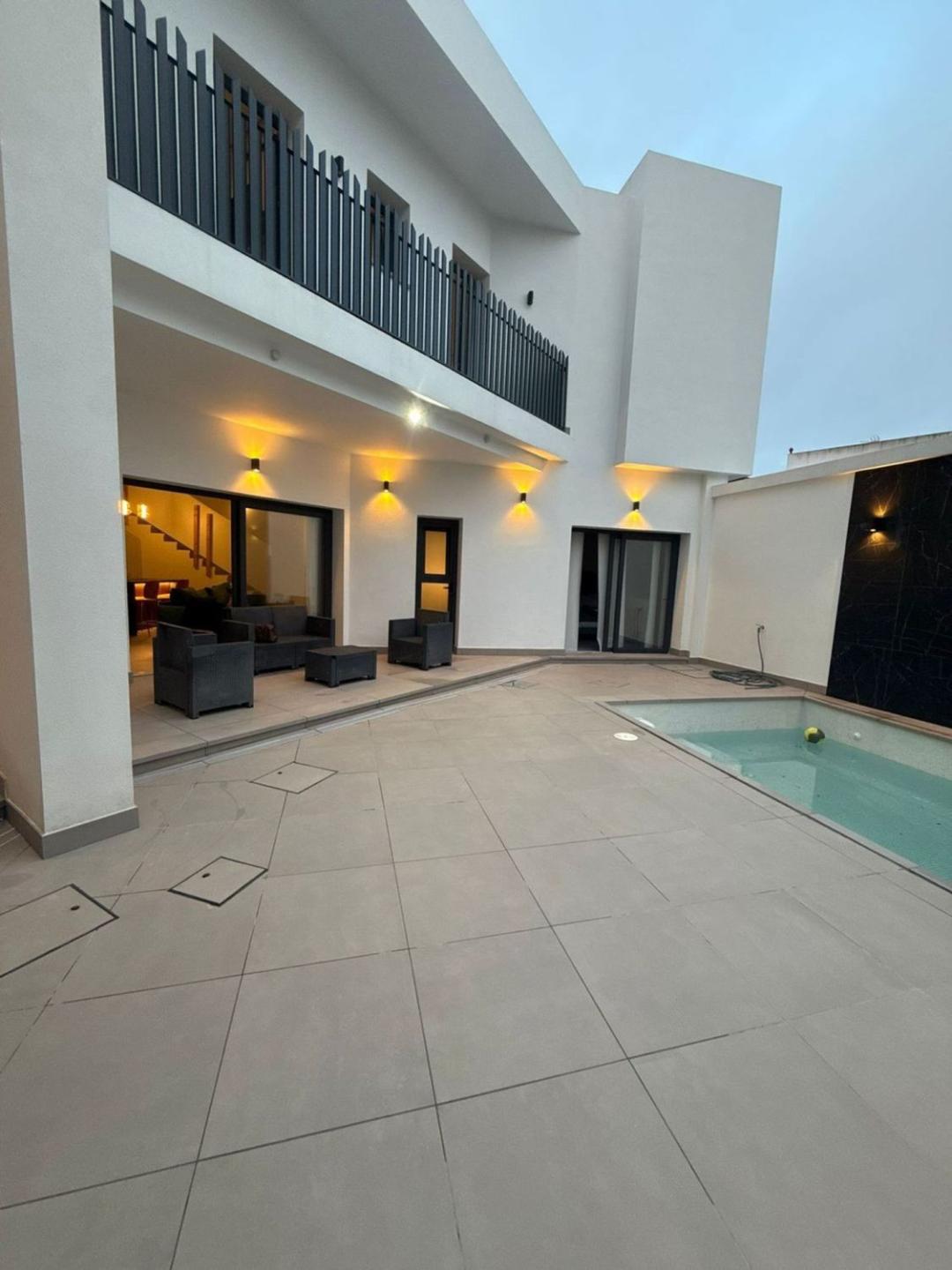 Villa Detached in La L&iacute;nea